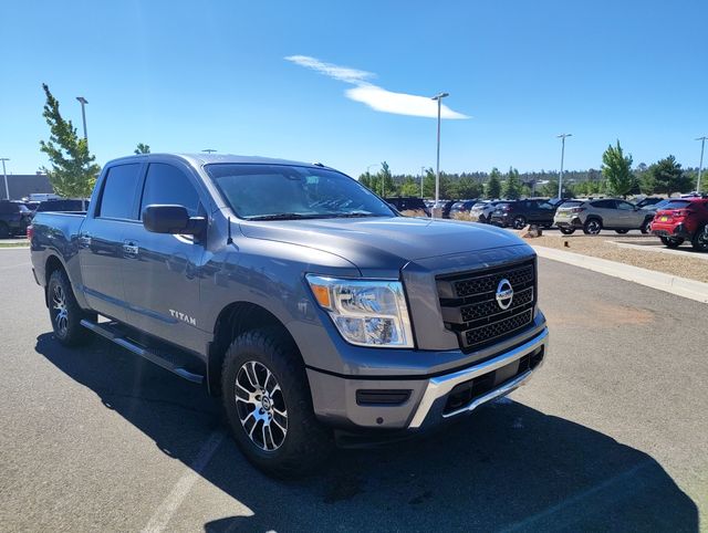2021 Nissan Titan SV