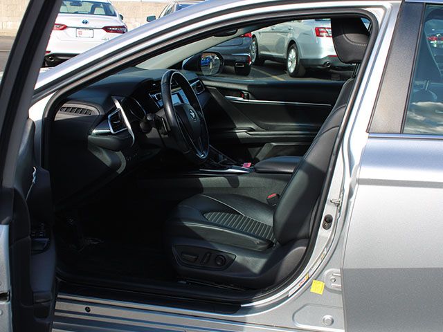 Used 2018 Celestial Silver Metallic Toyota SE image 12