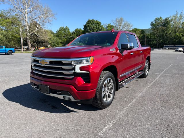 2023 Chevrolet Silverado 1500 High Country Crew Cab 4WD