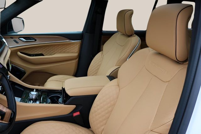 New Car 2025 Jeep Grand Cherokee  Summit For Sale Under $60,000 In Austin, Texas