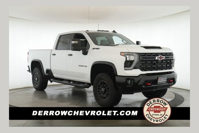 Summit White 2024 Chevrolet Silverado 2500HD ZR2 Crew Cab 4WD Pickup Truck Four-Wheel Drive Automatic