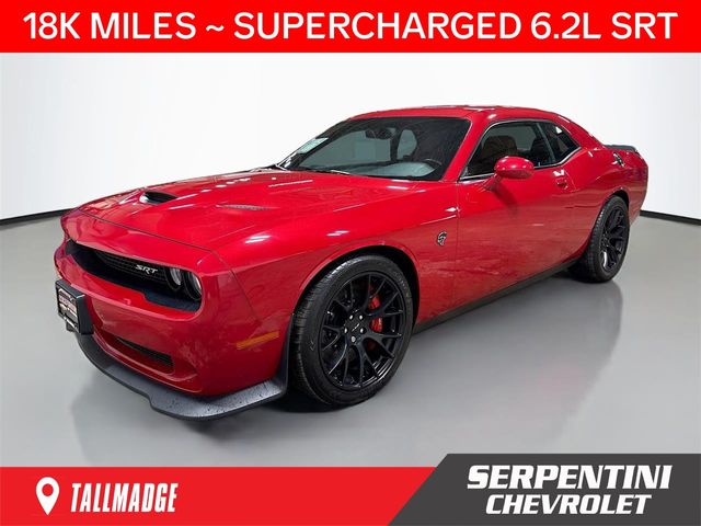 Redline Red Tricoat Pearl 2016 Dodge Challenger SRT Hellcat RWD Coupe Rear-Wheel Drive 8-Speed Automatic