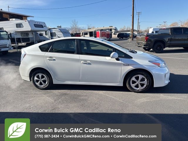 2015 Toyota Prius Four 20