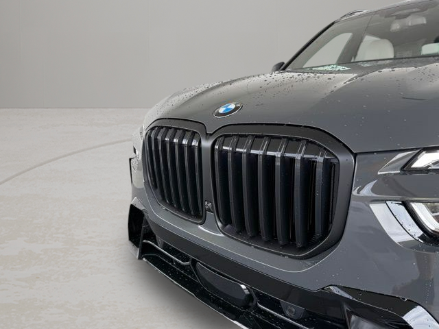2026 BMW X7 40i - Photo 9