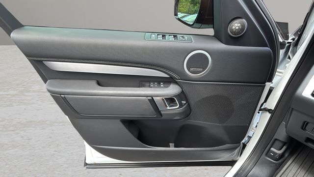 Used 2026  Land Rover Gemini Edition image 16