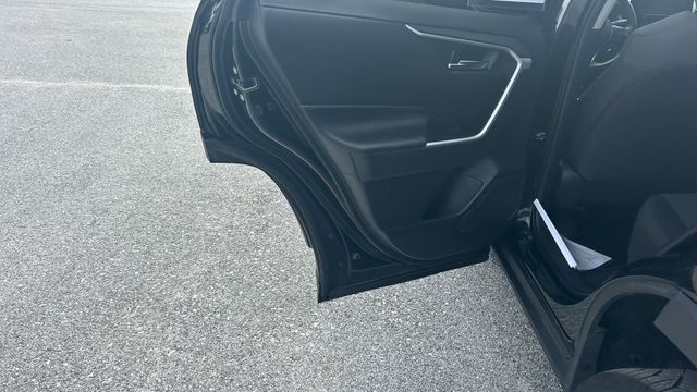 Used 2020 Toyota RAV4 SUV
