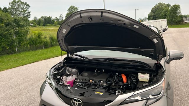 New 2026 Toyota Sienna Van