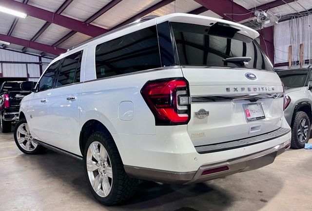 Used 2022 White Ford King Ranch image 6