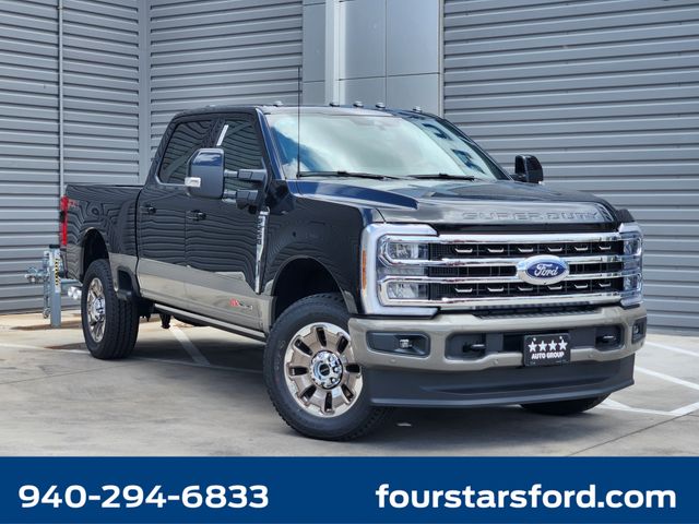 Agate Black Metallic 2026 Ford F-250 Super Duty Pickup Truck Four-Wheel Drive Automatic