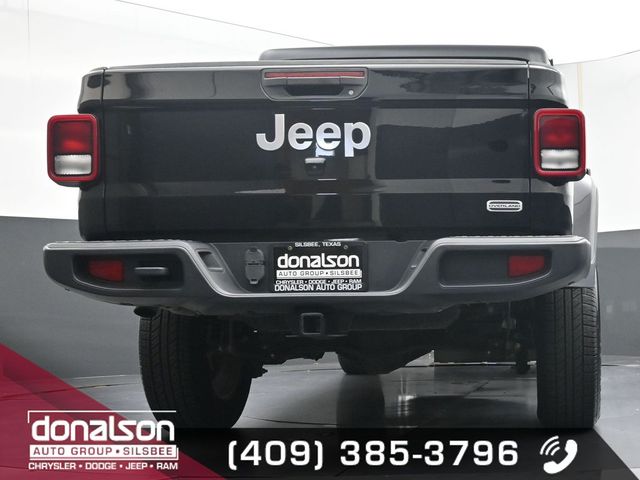 used 2022 Jeep Gladiator car, priced at $32,699