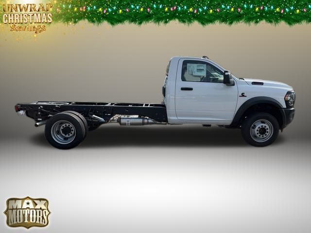 2024 Ram 5500HD Tradesman 10