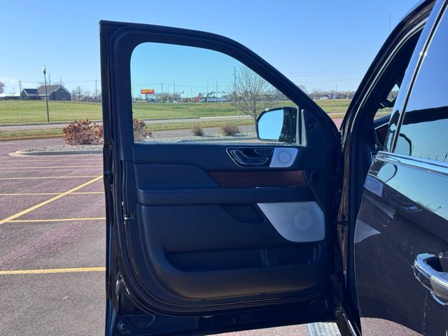 2024 Lincoln Navigator Reserve L