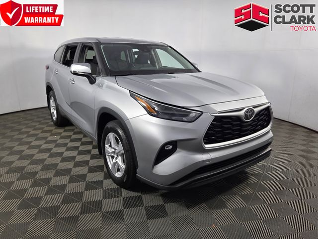 Celestial Silver Metallic 2024 Toyota Highlander SUV / Crossover All-Wheel Drive 8-Speed Automatic