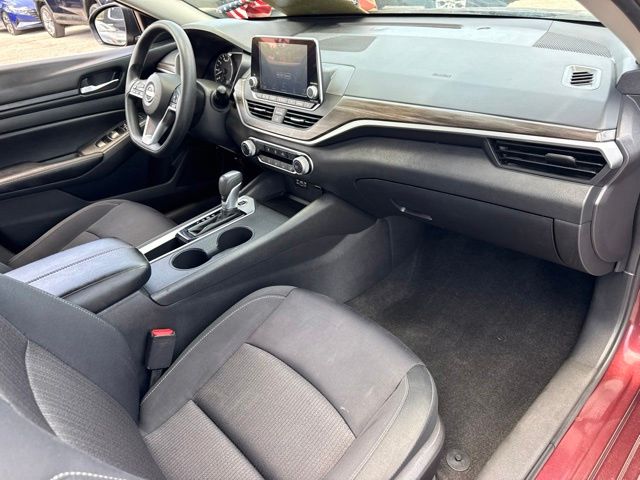 2025 Nissan Altima - $19,888