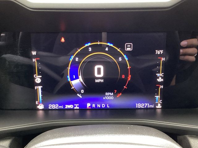 Used Car 2023 Chevrolet Colorado  Trail Boss For Sale Under $40,000 In San Antonio, Texas