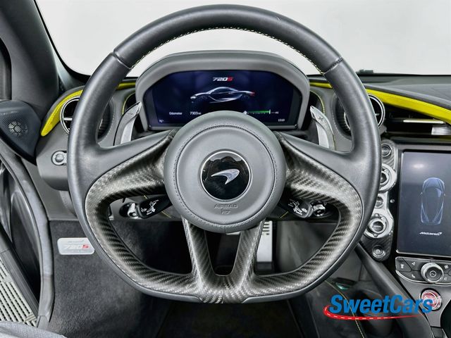 2022 McLaren 720S