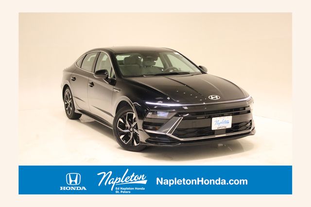 Abyss Black 2025 Hyundai Sonata SEL FWD Sedan Front-Wheel Drive 8-Speed Automatic