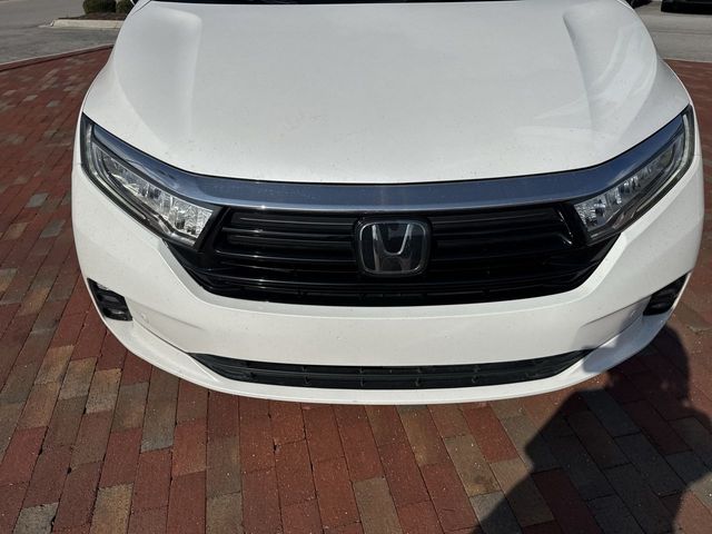 Used 2021 Honda Odyssey Van