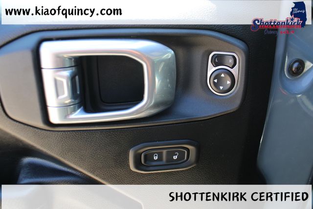 Used 2025 Jeep Wrangler SUV