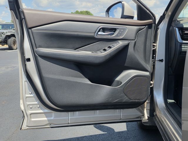 Used 2021 Nissan Rogue SUV