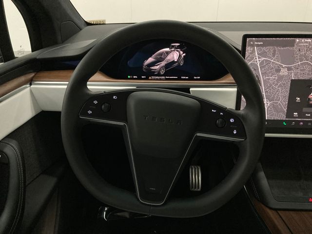 2023 Tesla Model X Standard Range