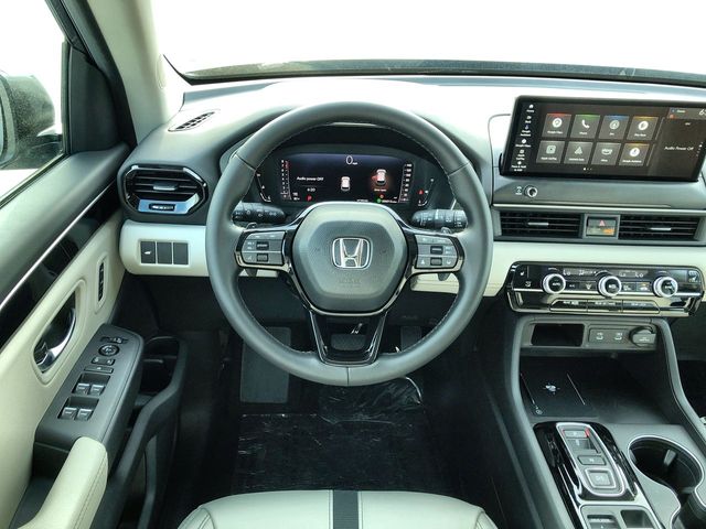 new 2026 Honda Pilot car, priced at $43,894