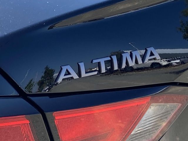 2024 Nissan Altima 2.5 SR 11