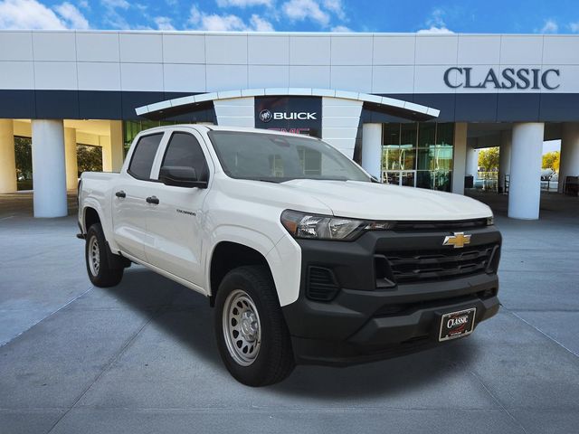 Summit White 2024 Chevrolet Colorado Pickup Truck 4X2 8-Speed Automatic