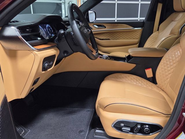 Used 2023 Jeep Grand Cherokee SUV