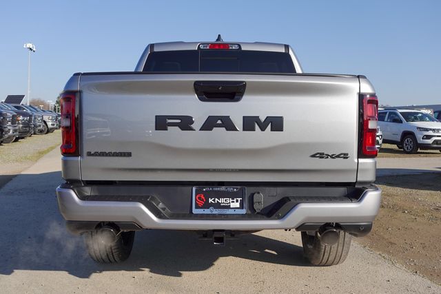 1500 Crew Cab Laramie