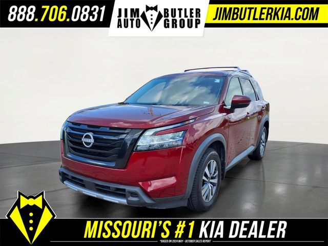 2023 Nissan Pathfinder SL