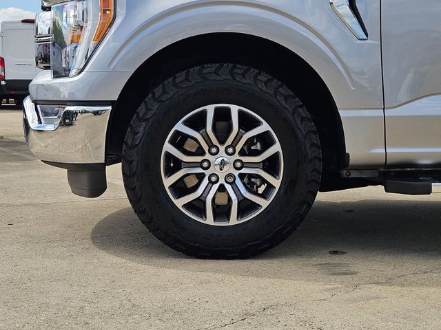 Certified Used 2022 Silver Ford Lariat image 10