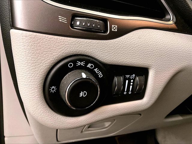 2021 Jeep Cherokee Latitude Plus Black at Bob Ruth Ford
