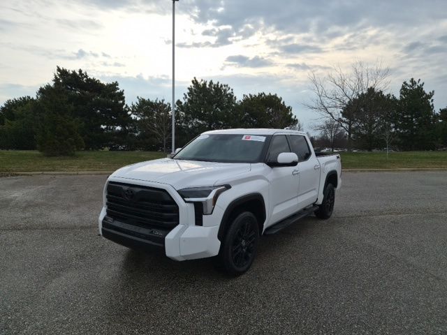 Ice 2026 Toyota Tundra SR5 CrewMax Cab 4WD Pickup Truck Four-Wheel Drive Automatic
