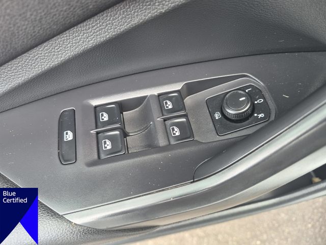 Used 2019 White Volkswagen 2.0T 35th Anniversary Edition image 13