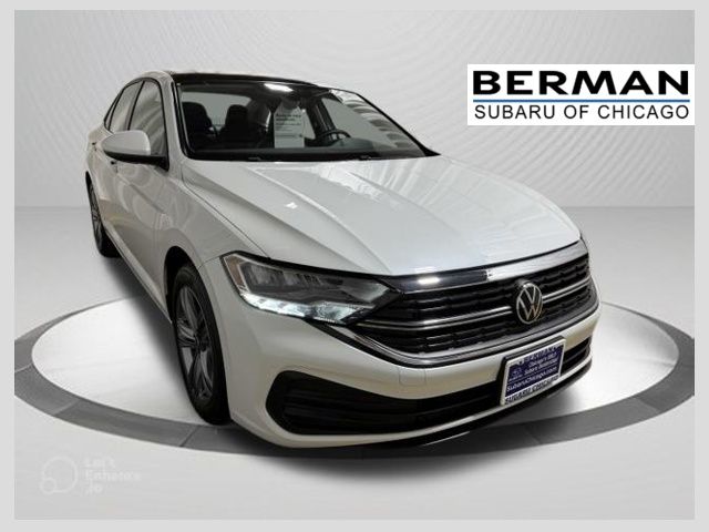 2024 Volkswagen Jetta Blanco (Pure White) Sedán Tracción delantera 8 velocidades Automática