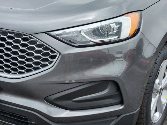 2024 Ford Edge SE 9