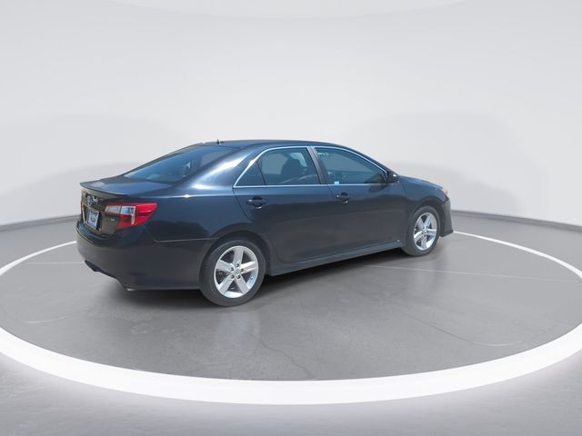 Used 2013 Cosmic Gray Mica Toyota SE image 8
