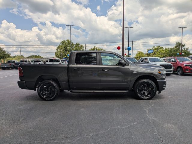 2026 Ram 1500 Express Crew Cab 4x4 5'7" Box