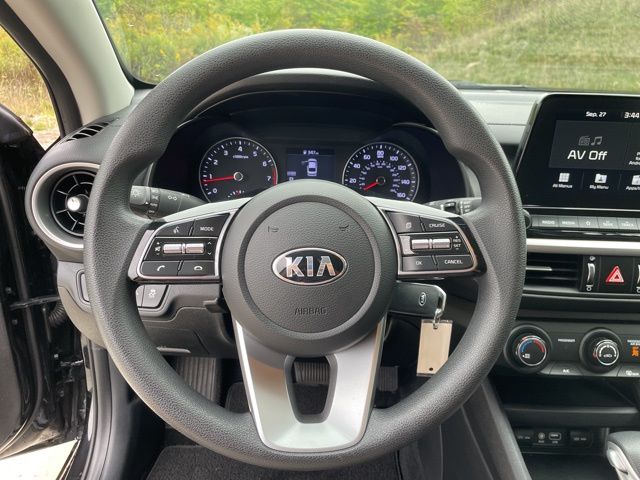 2020 Kia Forte LXS 12