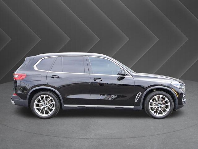 2019 BMW X5 xDrive40i Black at Ultimate Motorsports