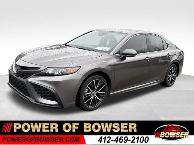2024 Toyota Camry SE FWD