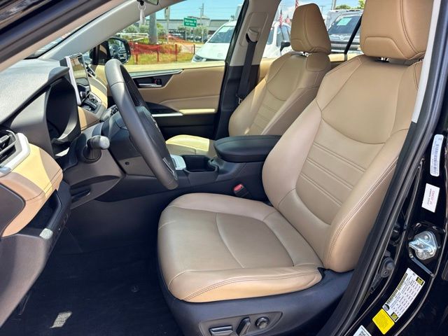 Used 2025 Toyota RAV4 SUV