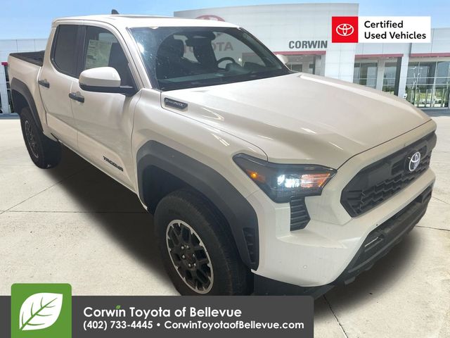 Ice Cap 2025 Toyota Tacoma Pickup Truck Four-Wheel Drive 8-Speed Automatic