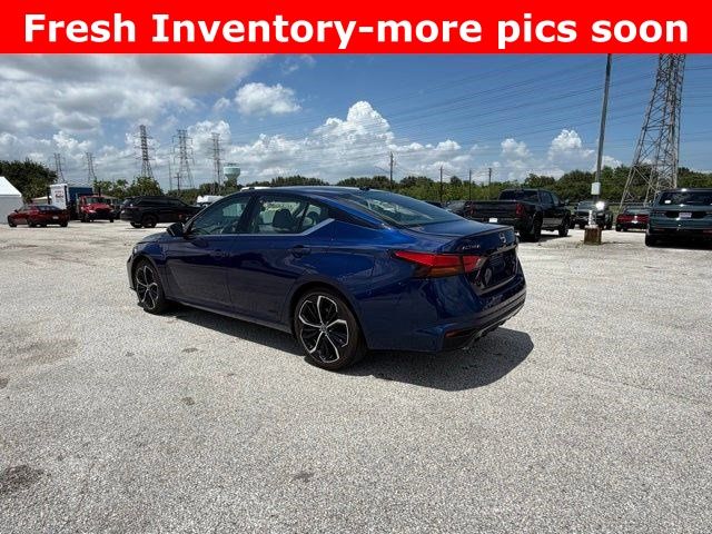 2024 Nissan Altima 2.5 SR Blue at Durrett Motor Company