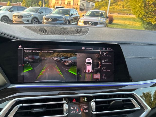Used 2020 White BMW xDrive40i image 22