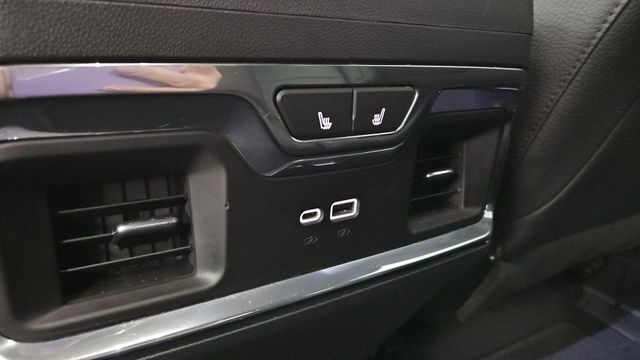 Used 2023 Summit White GMC Denali image 27