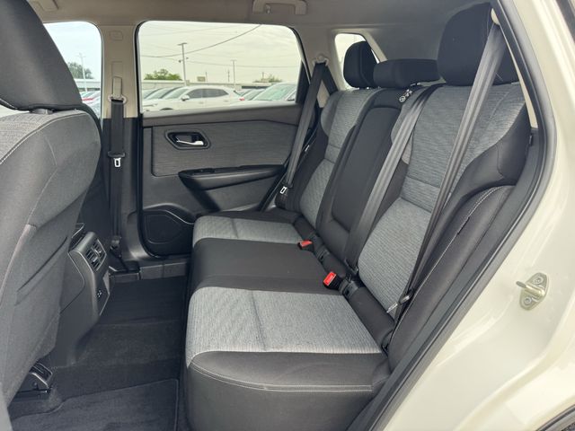 2021 Nissan Rogue SV White at South Houston Nissan