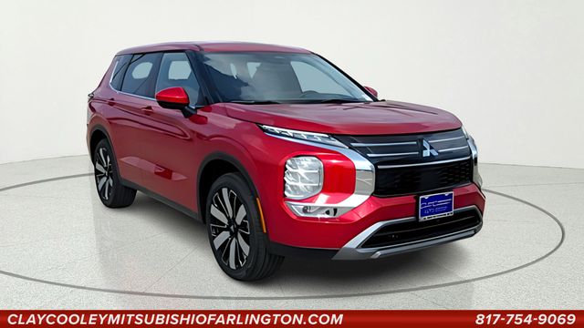 2026 Mitsubishi Outlander SE