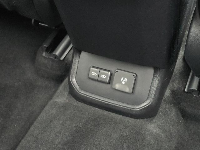 2023 Toyota Highlander Platinum:169299A